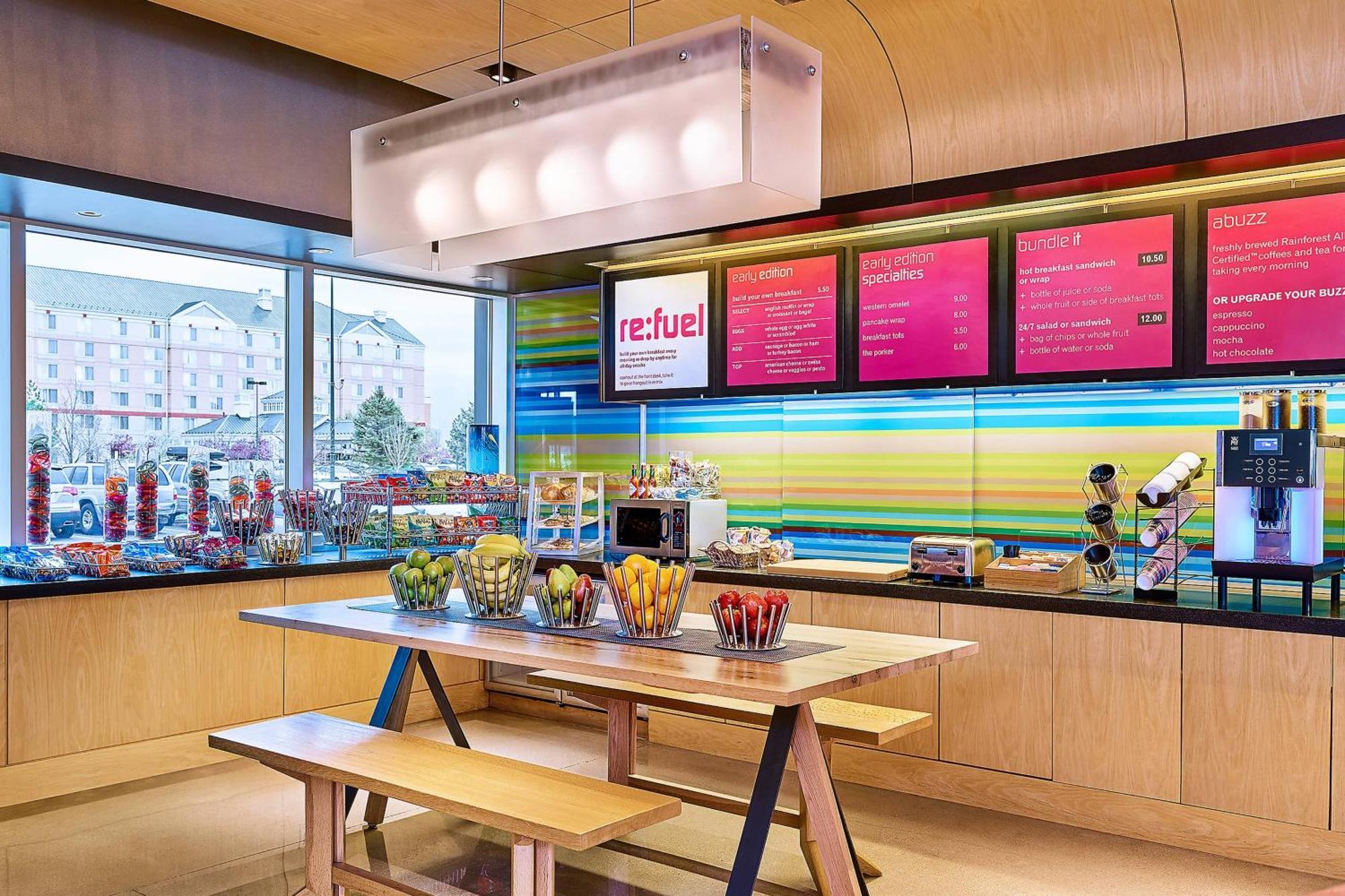 Aloft Denver Airport At Gateway Park Aurora