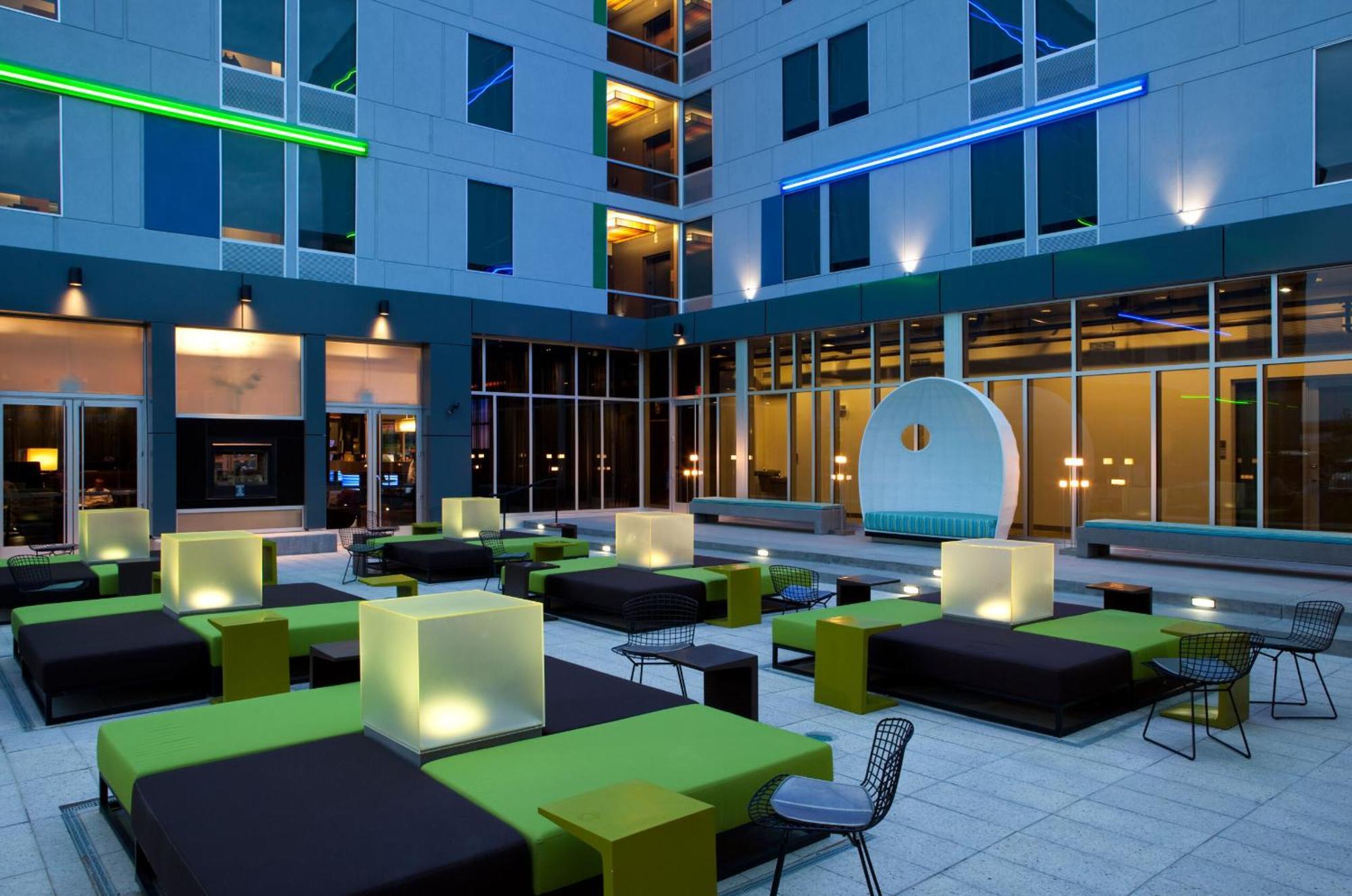 Aloft Denver Airport At Gateway Park Hotel Aurora