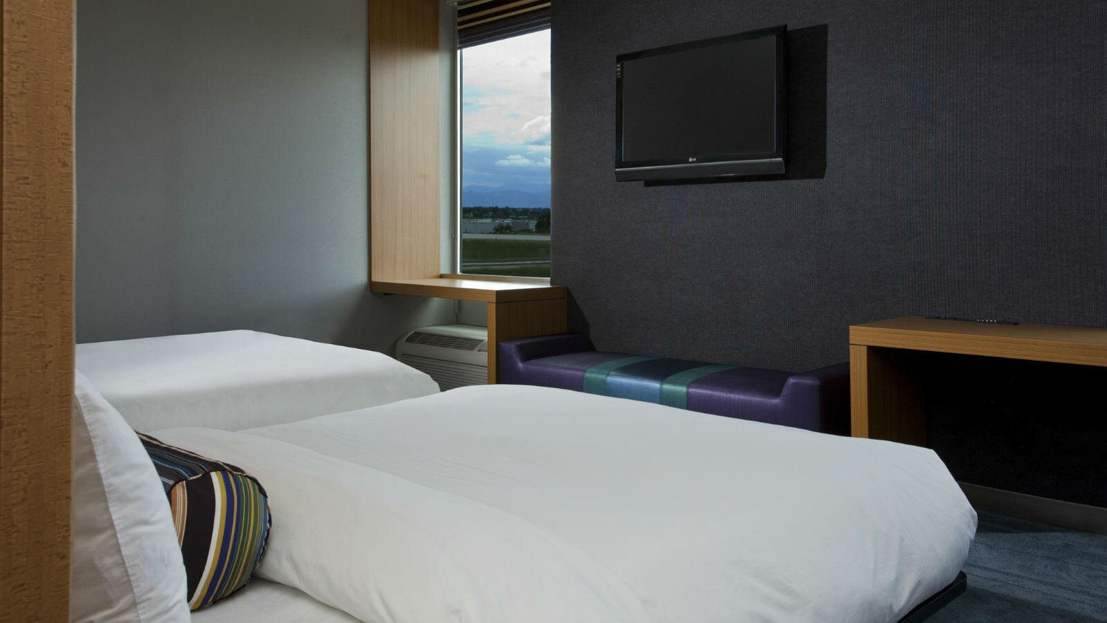 Aloft Denver Airport At Gateway Park 3*